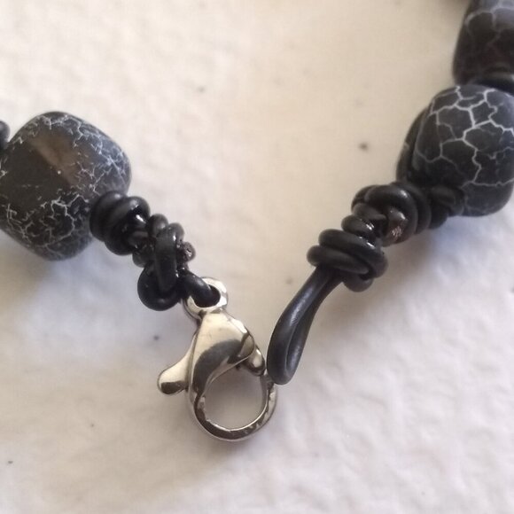 Frosted Black Dragonvein Agate Cubes! Hand Knotted Bracelet fits 7.5-8" Wrist - Picture 5 of 7